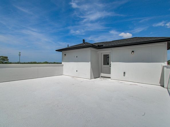 8702 Ojeman Villas Drive, Houston TX 77055