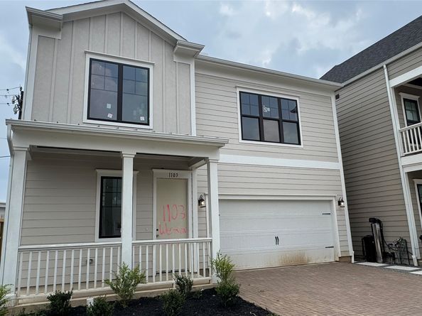 1103 Western Edge Drive, Houston TX 77008