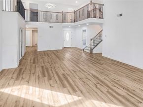 12811 Ashford Knoll Drive, Houston TX 77082