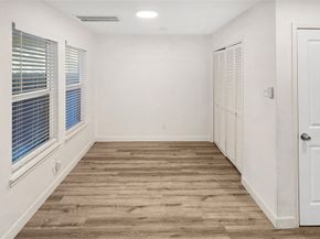 12811 Ashford Knoll Drive, Houston TX 77082