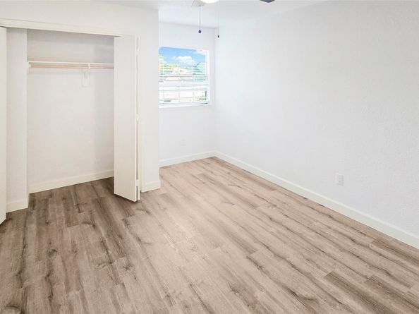 12811 Ashford Knoll Drive, Houston TX 77082