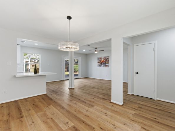 9326 Meadowbriar Lane, Houston TX 77063