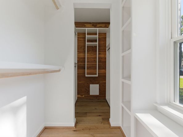 9326 Meadowbriar Lane, Houston TX 77063