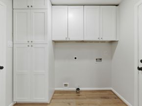 9326 Meadowbriar Lane, Houston TX 77063