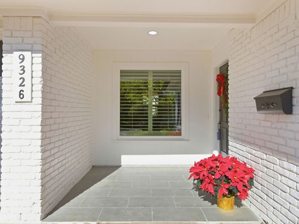 9326 Meadowbriar Lane, Houston TX 77063