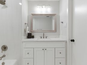 9326 Meadowbriar Lane, Houston TX 77063