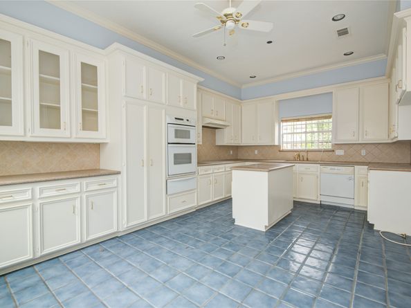 9506 Bayou Brook Street, Houston TX 77063