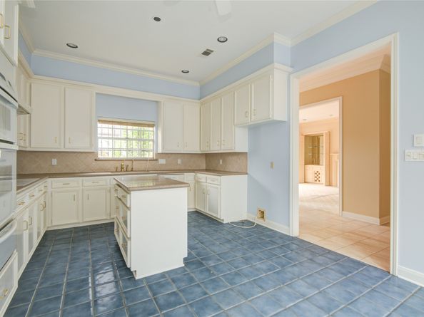 9506 Bayou Brook Street, Houston TX 77063