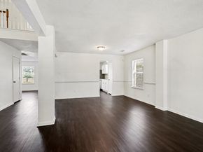 9423 Eaglewood Spring Drive, Houston TX 77083