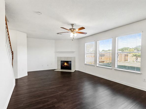 9423 Eaglewood Spring Drive, Houston TX 77083