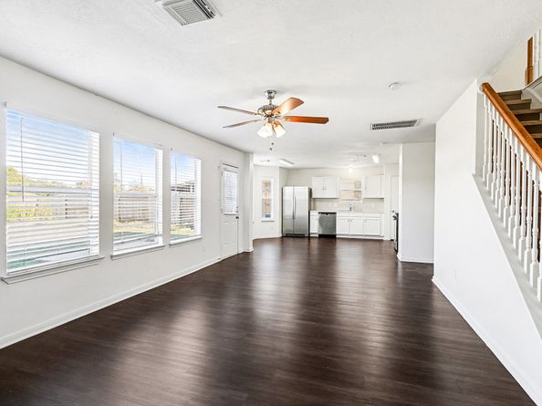 9423 Eaglewood Spring Drive, Houston TX 77083