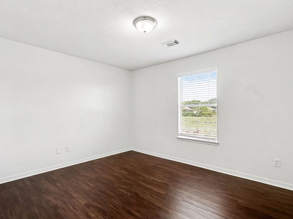 9423 Eaglewood Spring Drive, Houston TX 77083