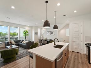 4850 Pinemont Drive, Houston TX 77092