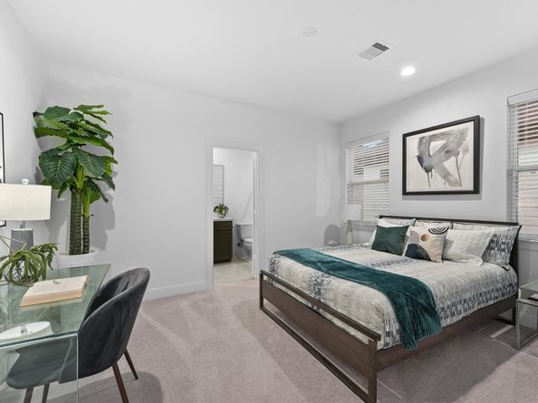 4850 Pinemont Drive, Houston TX 77092