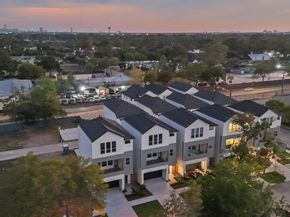 4850 Pinemont Drive, Houston TX 77092