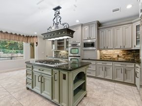 7346 Teaswood Drive, Conroe TX 77304