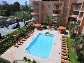 3505 Sage Road 2106, Houston TX 77056