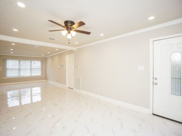 11614 Brookledge Drive, Houston TX 77099