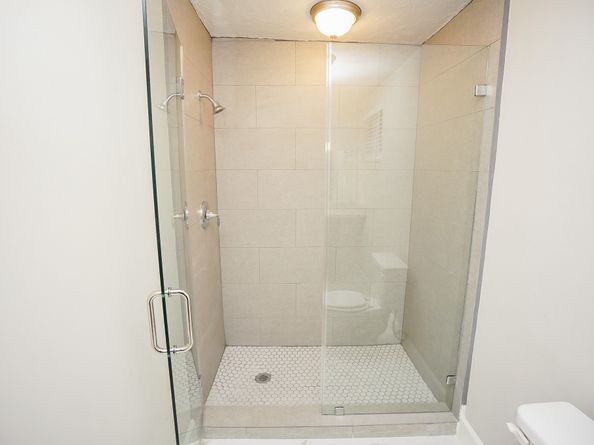 11614 Brookledge Drive, Houston TX 77099