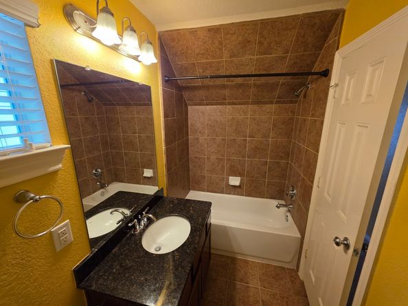 10722 Clearview Villa Place, Houston TX 77025