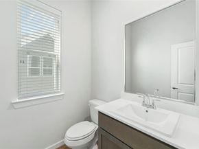 1013 Erin Street S, Houston TX 77009