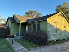 5404 Starling Street, Houston TX 77017