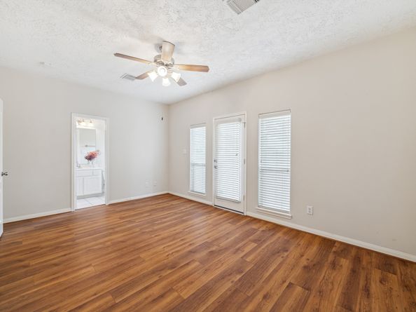 1839 Stacy Crest, Houston TX 77008