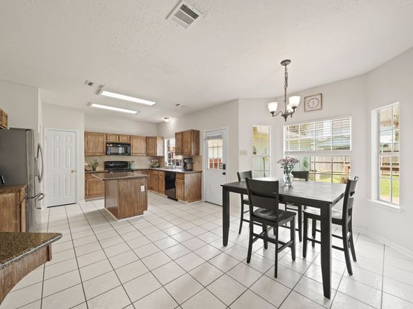 16114 Kintyre Point Road, Houston TX 77095