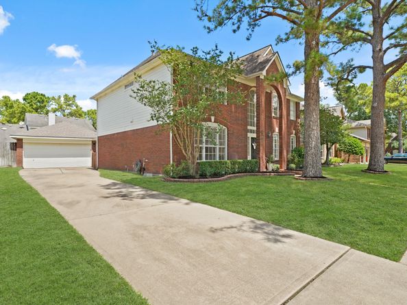 16114 Kintyre Point Road, Houston TX 77095