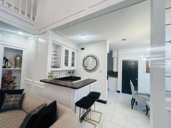 14907 Alderwick Drive, Sugar Land TX 77498