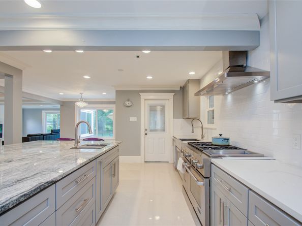 14611 Bramblewood Drive, Houston TX 77079