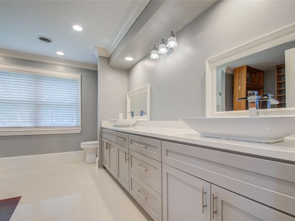 14611 Bramblewood Drive, Houston TX 77079