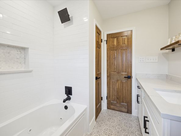 1834 Millwood Drive, Houston TX 77008