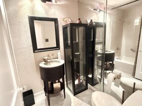 3546 Rosedale Street, Houston TX 77004