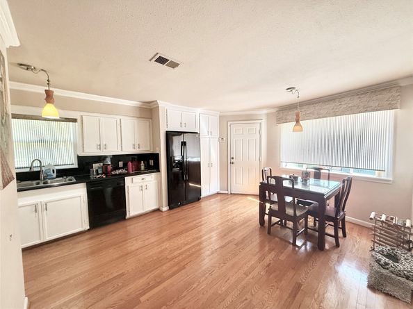 3546 Rosedale Street, Houston TX 77004