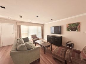 3546 Rosedale Street, Houston TX 77004