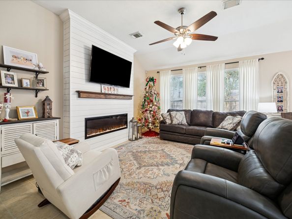 14038 Spring Mountain Lane, Houston TX 77044