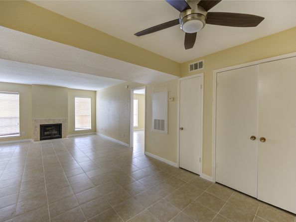 6606 De Moss Drive 1704, Houston TX 77074