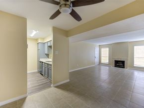 6606 De Moss Drive 1704, Houston TX 77074