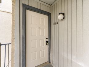 6606 De Moss Drive 1704, Houston TX 77074