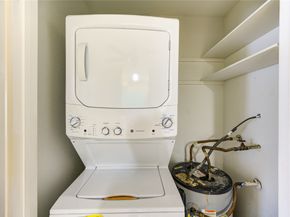 6606 De Moss Drive 1704, Houston TX 77074