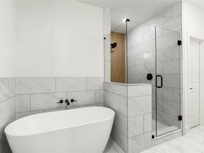 1614 Ojeman Road E, Houston TX 77055