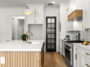 1614 Ojeman Road E, Houston TX 77055