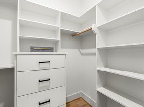 1614 Ojeman Road E, Houston TX 77055