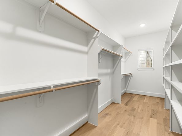 1614 Ojeman Road E, Houston TX 77055