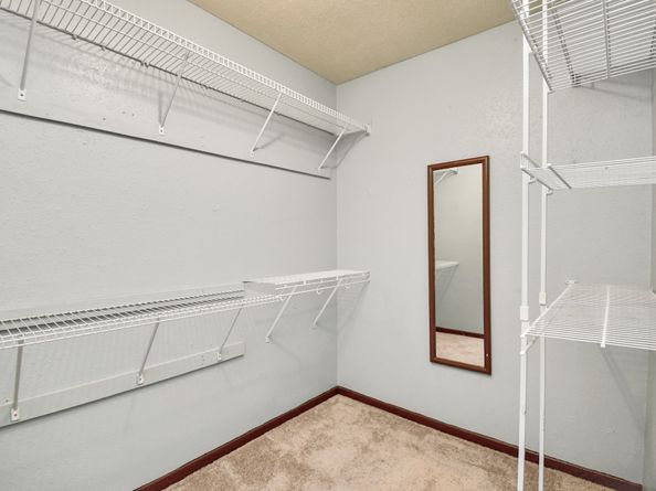 9350 Country Creek Drive 6, Houston TX 77036