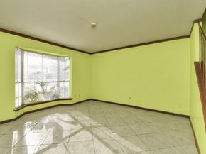 9350 Country Creek Drive 6, Houston TX 77036