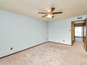 9350 Country Creek Drive 6, Houston TX 77036