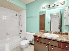 9350 Country Creek Drive 6, Houston TX 77036