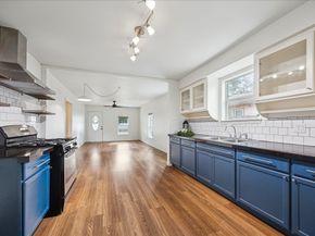 7933 Elwood Street, Houston TX 77012